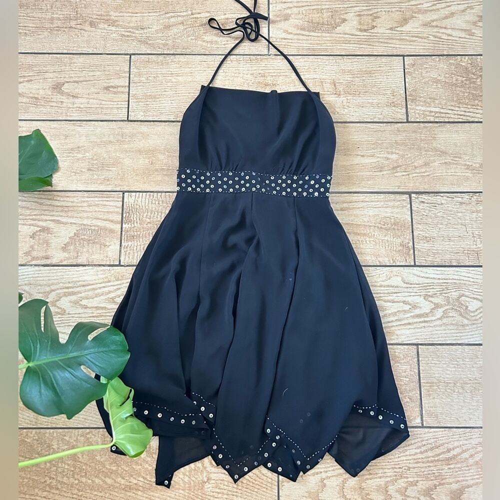 FOREVER 21 Dress - Picture 7 of 7